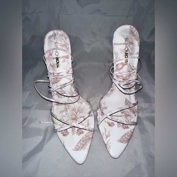 Fashion Nova Sunniva-12 Brown Lace Up Stilletto Heels Size 9 NIB - Picture 3 of 5